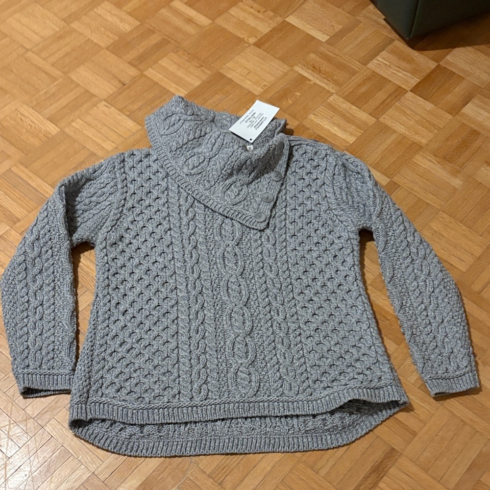 Aran Mor Gray Cable Knit Sweater